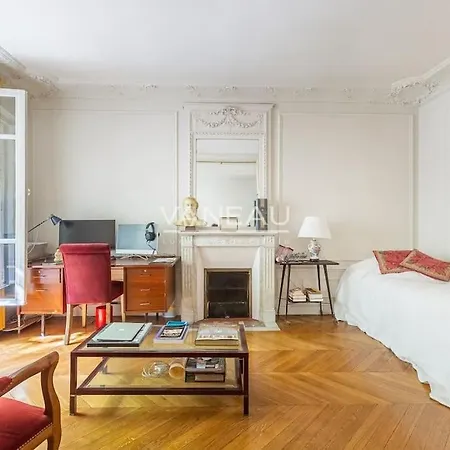Superb Parisian Apartment Exterior photo